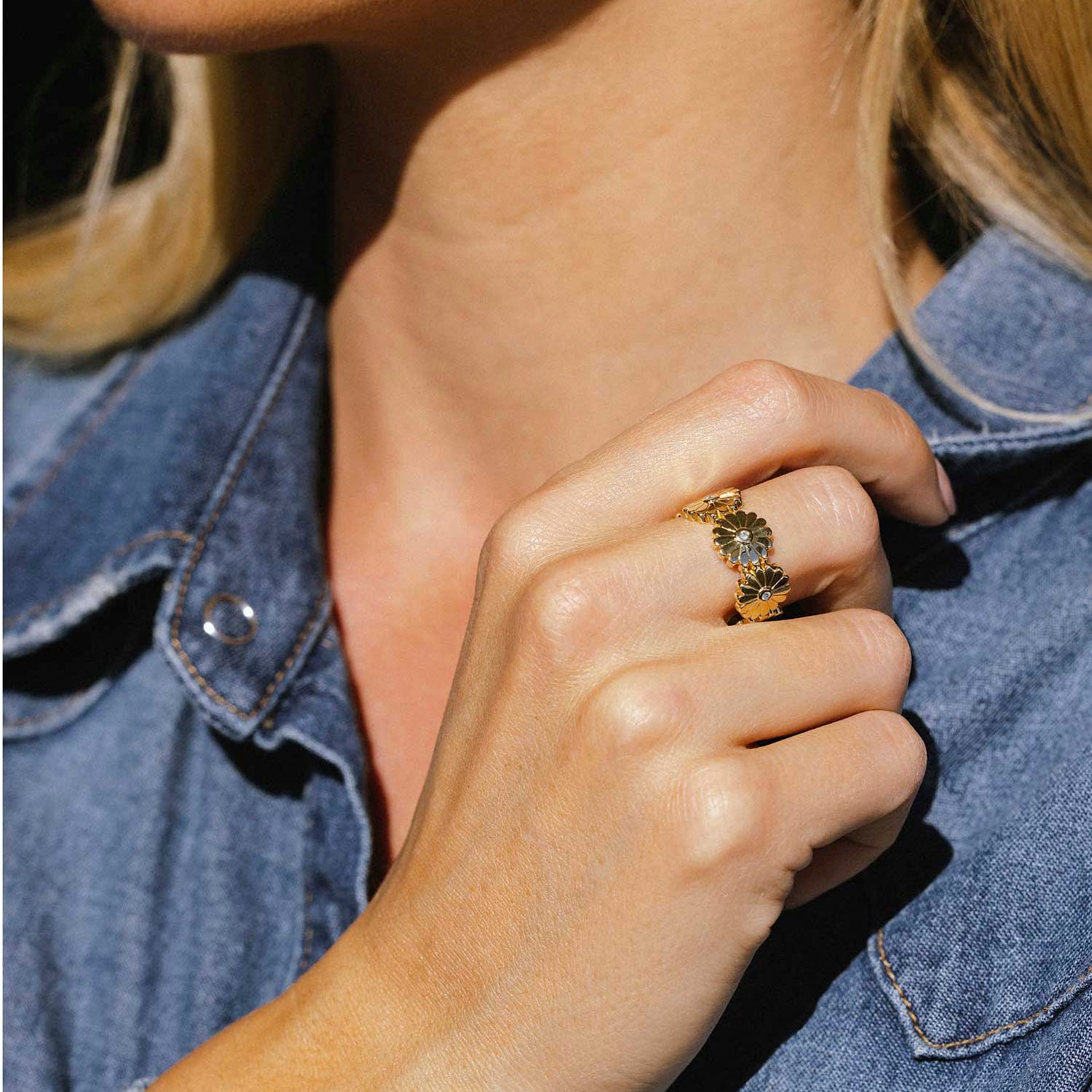 14k Gold Flower Power Daisy Band Ring – Sheryl Lowe